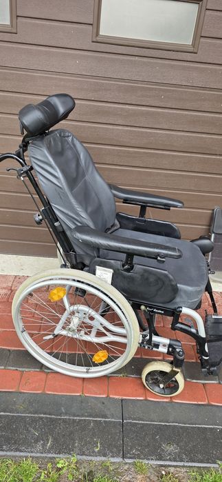Wózek inwalidzki Invacare Rea