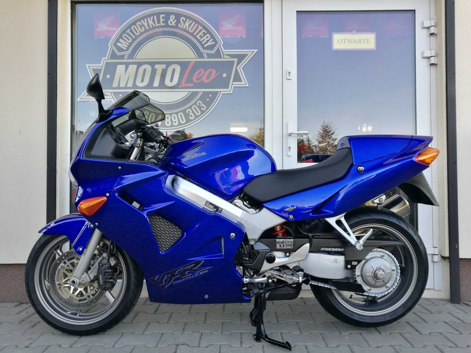Honda VFR 800 FI Tylko 006800 km !!!  Stan Kolekcjonerski !   NOWA !