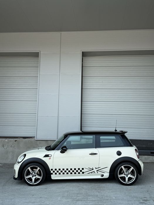 MINI Cooper — fotografia 4