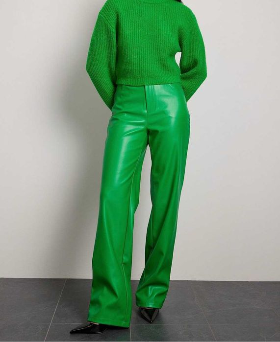 Жіночі брюки-штани NA-KD / зелені