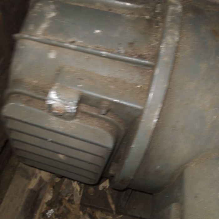 Продам электродвигатель.