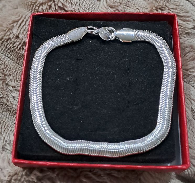 Pulseiras em prata 925