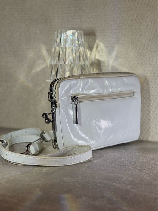Стильна шкіряна сумочка Polina & Eiterou (Біла) – натуральна шкіра