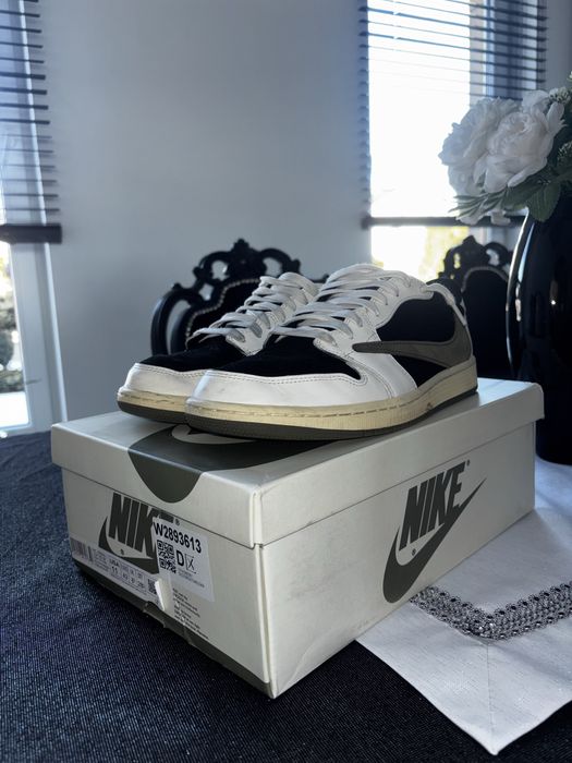 Air Jordan 1 Retro Low OG Travis Scott Olive