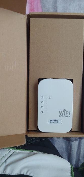 Продам вай фай підсилювач, новий Repeater.