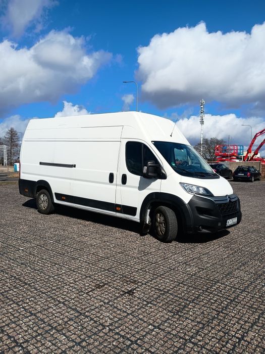 Przeprowadzka auto na wynajem dostawcze