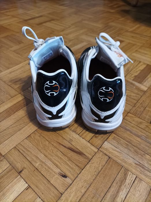 Buty halówki piłkarskie Adidas Predator absolado 2007