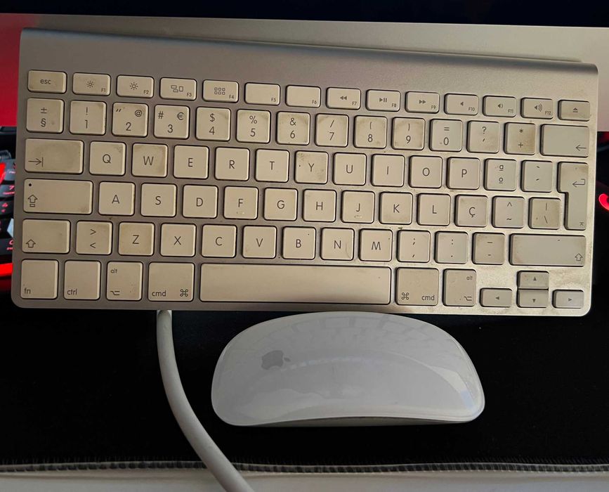 iMac 21,5" (Late 2013)