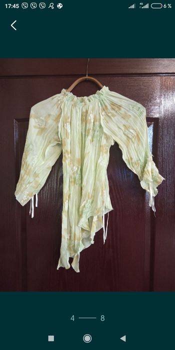 Продам. Женская платье.