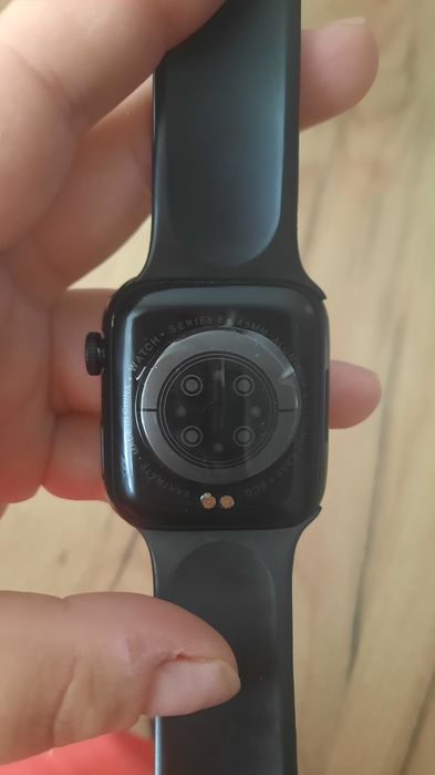 Smartwatch LY736(D)
WATCH8
wersja: V10682