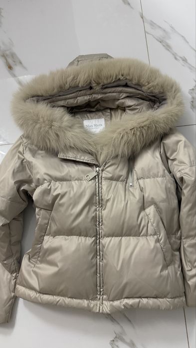 Пуховик Max Mara , пуф, куртка