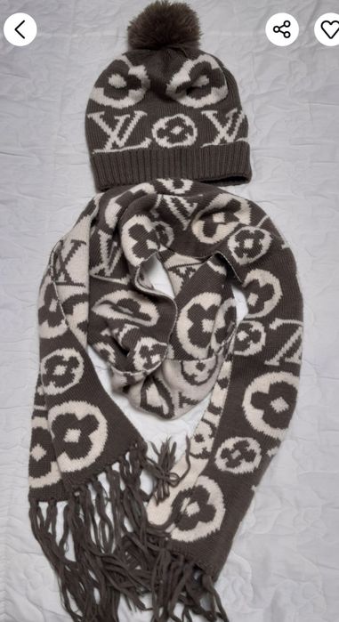 Комплект шапка+шарф LV