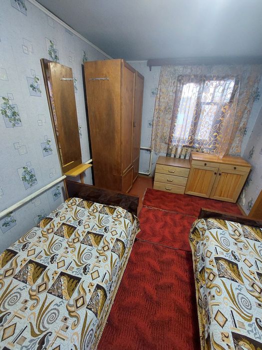 Здам в оренду частину будинку.