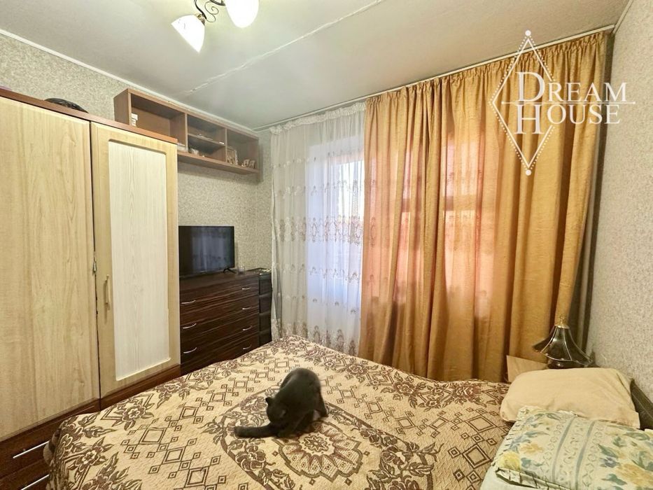 Продаж 5 кімнатної квартири