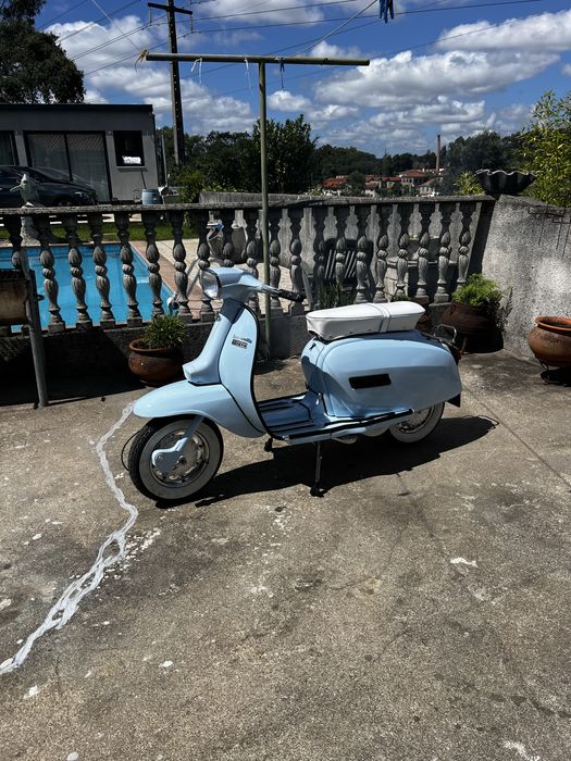 Lambretta 150dl restaurada 1970