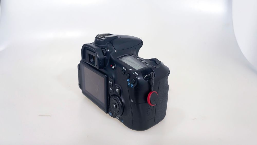 Canon EOS 60D – DSLR Camera (APS-C)64284360512003124