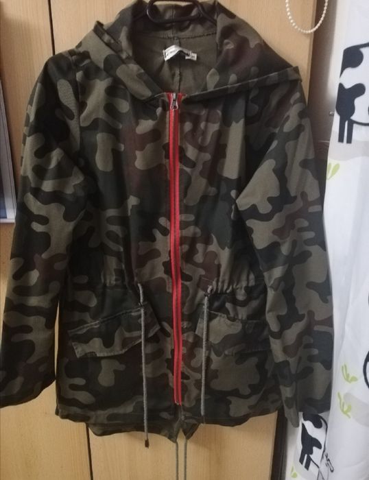 Darmowa wysyłka! Kurtka Parka S Moro