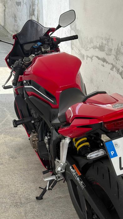 Honda CBR650R 35kw (Livrete)