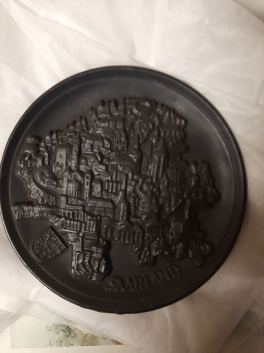 Emblema do Real Madrid e do Saarland