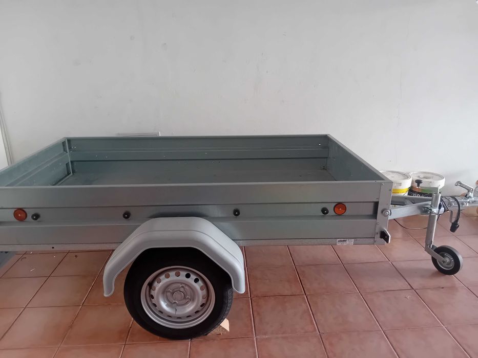 Atrelado para carro