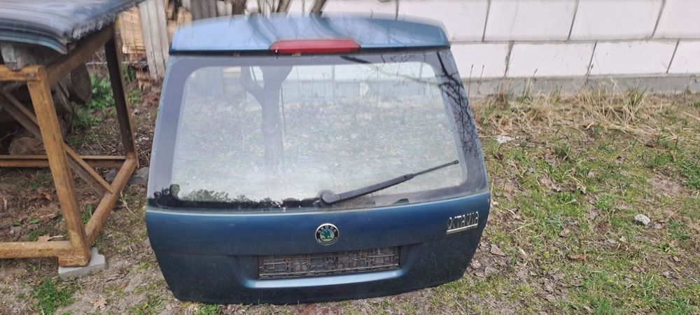 Задня ляда Шкода  Октавія А5 05р.