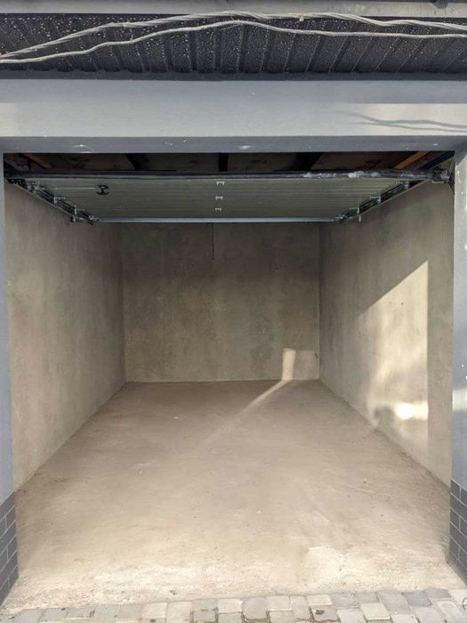 Продаж гаража в сучасному ЖК "Липки"