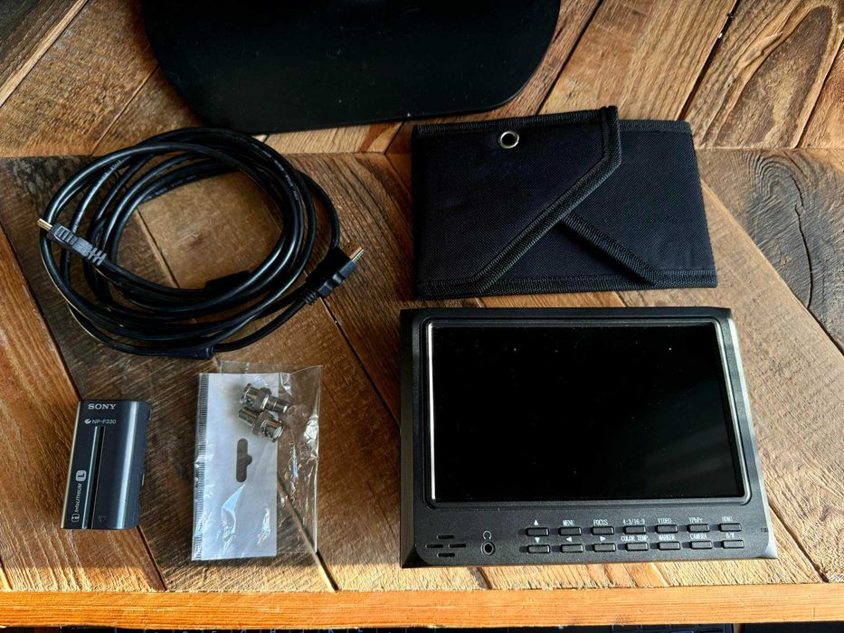 Monitor podglądowy LCD GENESIS VM-5 7