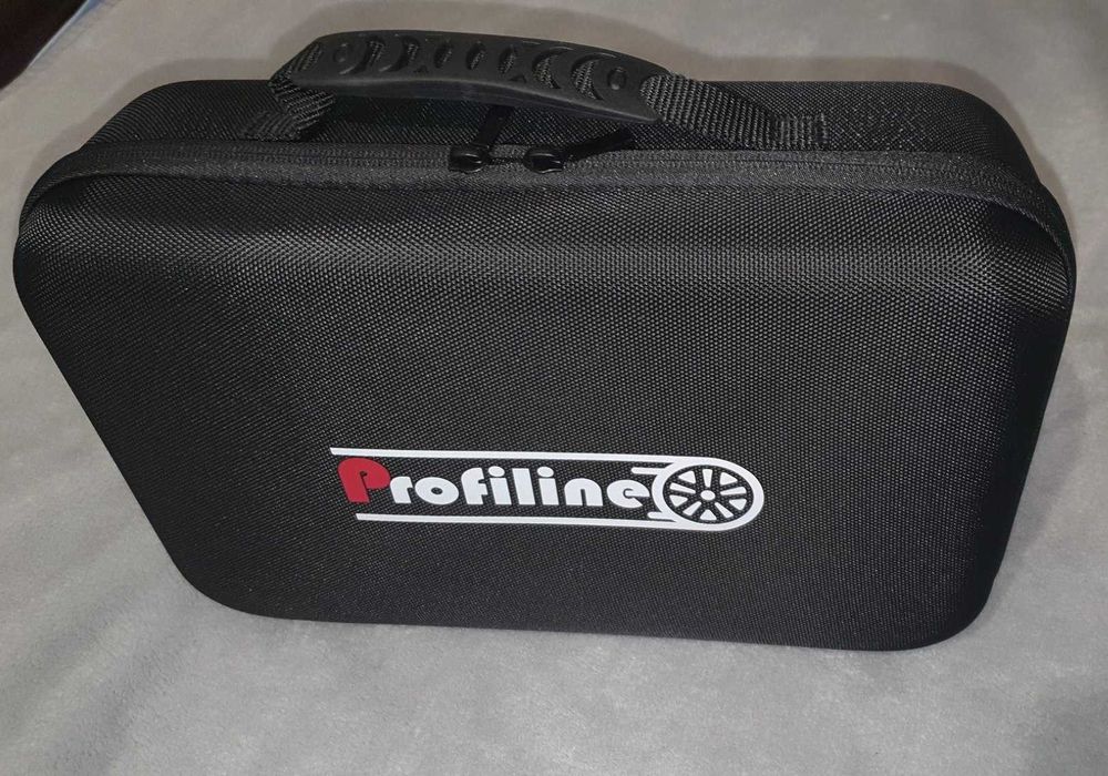 Пуско-зарядний пристрій Titan 32000мАч, 4000А, 12В бустер пускач авто