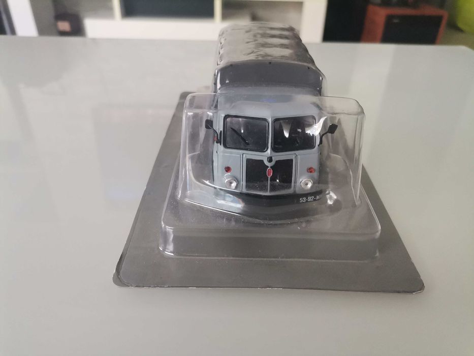 Deagostini Star 25 skala 1:43