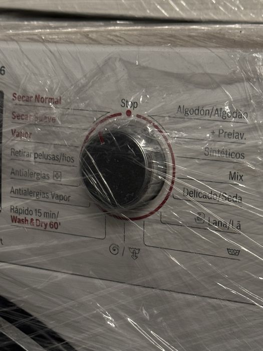 Máquina de lavar e secar roupa Bosch