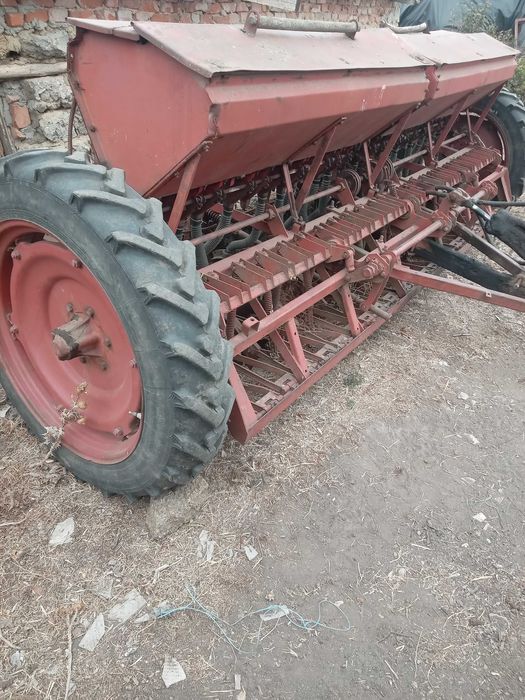 Сівалка сз-3.6 в робочому стані