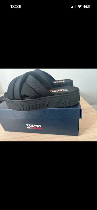 Klapki Tommy Hilfiger koturny wygodne stan idealny