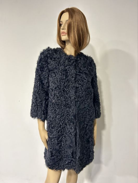 Стильне пальто з хутра кози Max Mara. Оригінал