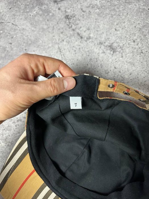 Оригінальна кепка Burberry