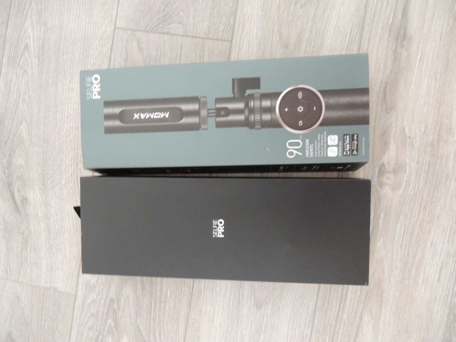 Selfie Pro Stick Momax 90 cm