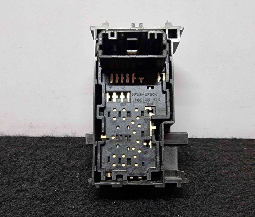 Comando / Botão / Interruptor Vidros Trás Direito 193170 - TOYOTA C-HR