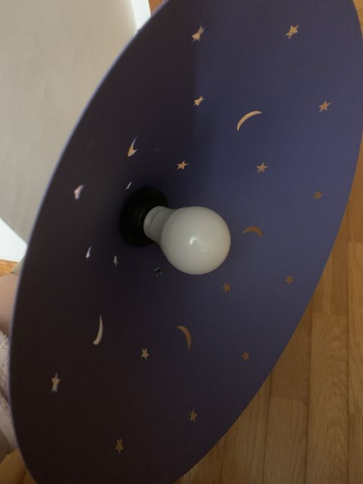 Candeeiro de teto de criança