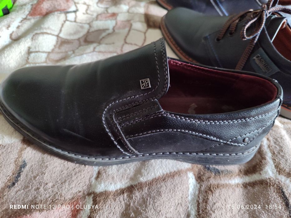 Шкіряні туфлі.прошиті.
