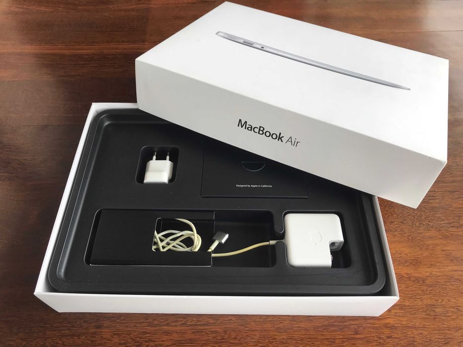 MacBook Air 13 (A1466) - Como novo, na caixa - Com garantia64298094705155123