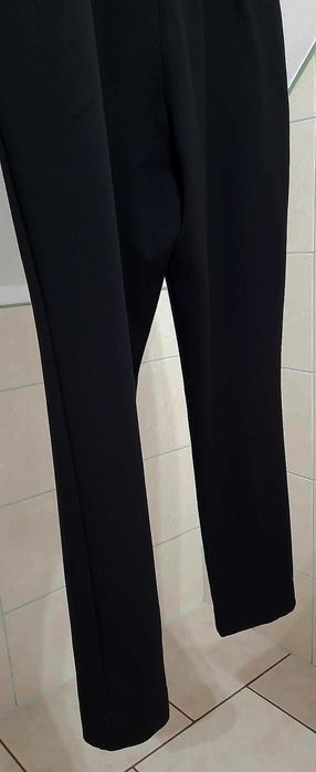 Spodnie paper bag 38 M haremki czarne H&M bdb hit 
Kolor granatowy
Dob