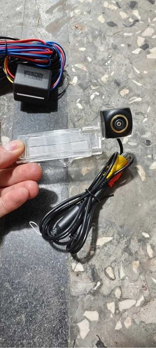 Nowa kamera cofania Chrysler Town & Country Lancia Dodge VW AHD 1080p