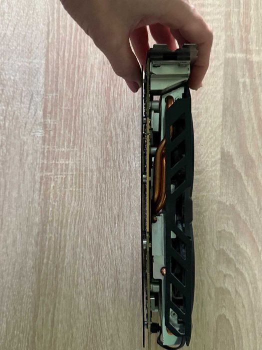 Ігрова відеокарта AMD Radeon R9 380 4gb 256bit gigabyte windforce 4гб ...