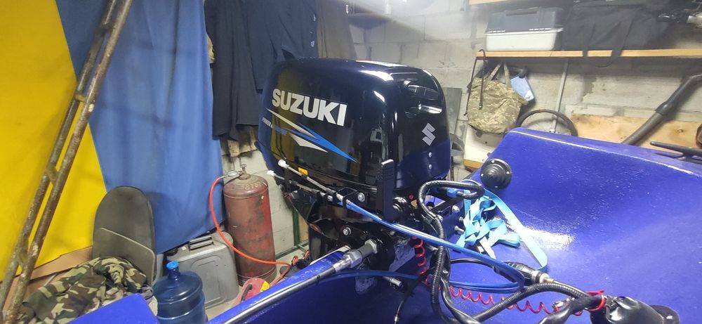 Продам suzuki Dt 30