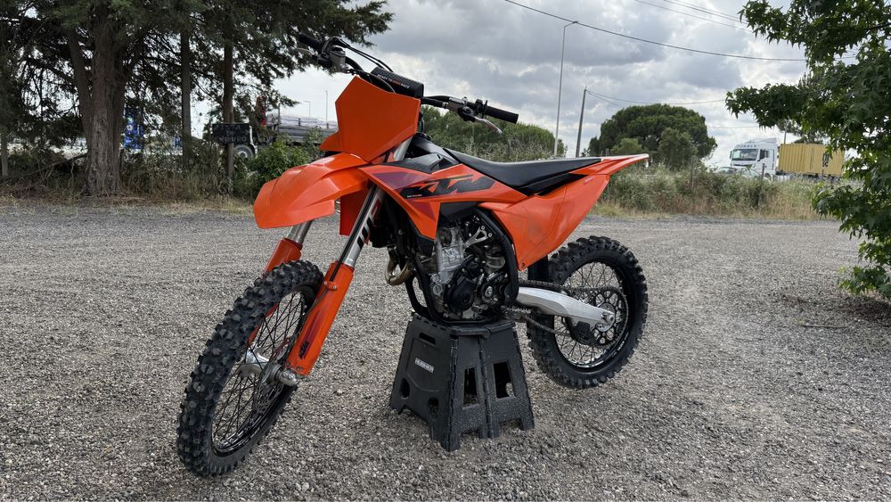 KTM SX-F 250 matriculada