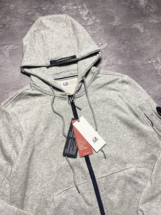 БЕЗ ПЕРЕДОПЛАТИ / C.P COMPANY Зіп худі з круглою лінзою
