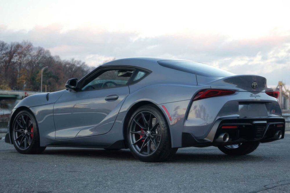 Toyota Supra      2022