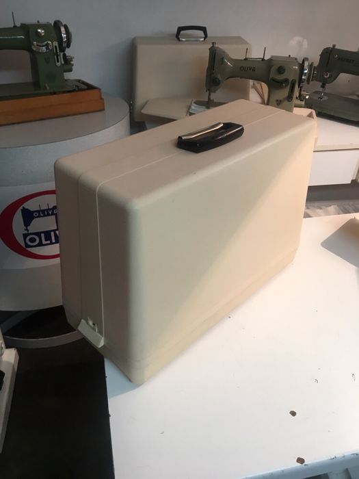 Maletas de máquina de costura