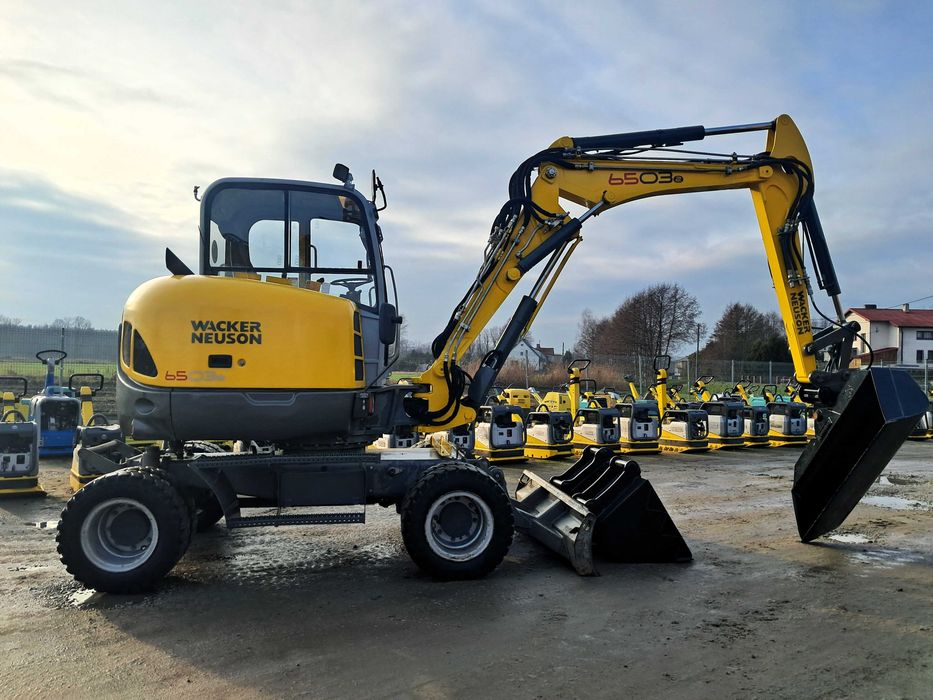koparka-wacker-neuson-6503-15r-ew-65-9503-volvo-60-bobcat-e-55-57