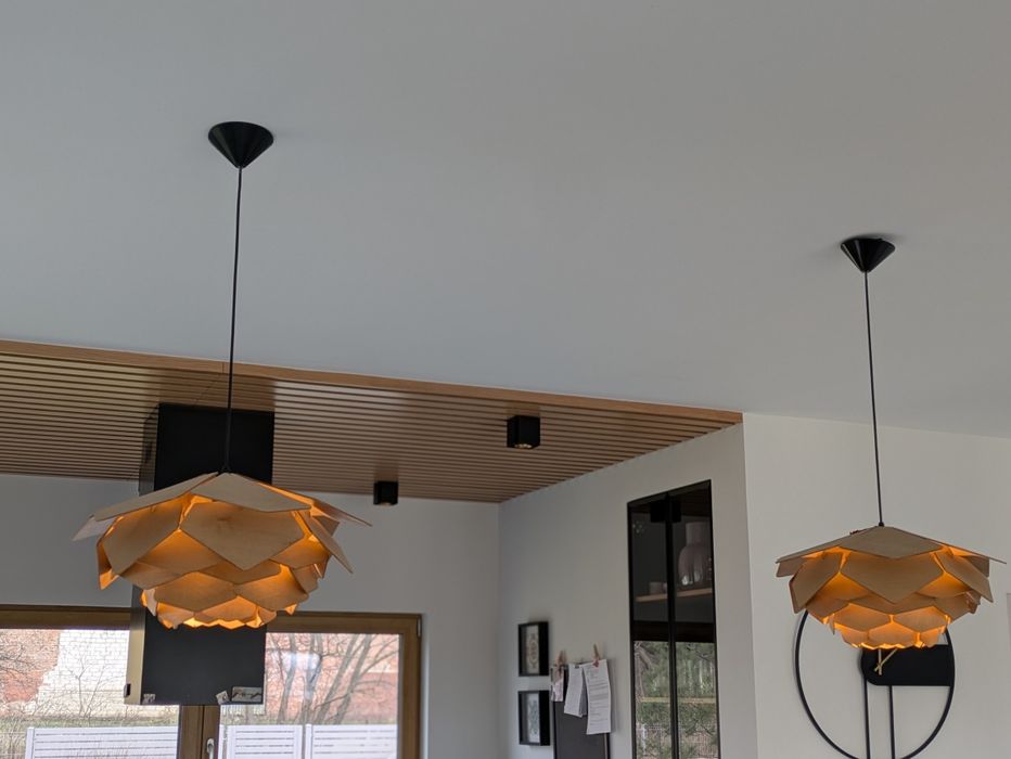 Lampa drewniana szyszka