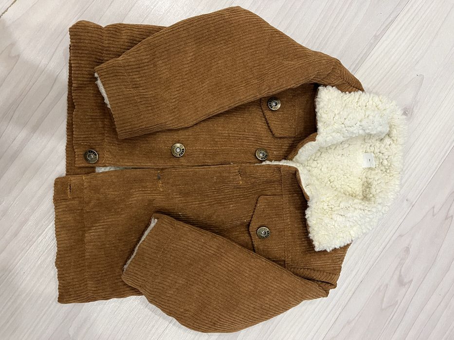 Детская куртка на 2-3 года